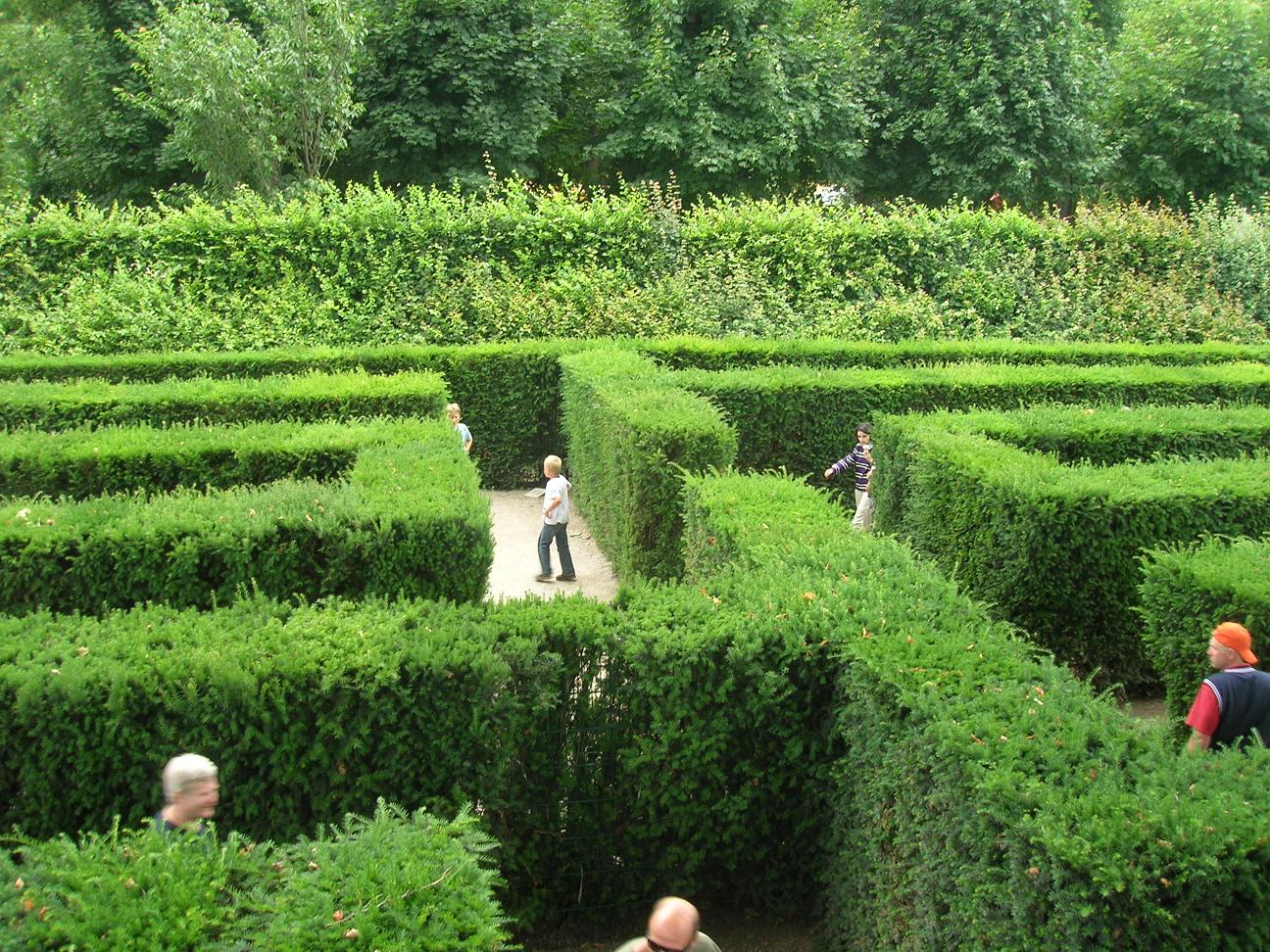 Labirinth_schonbrunn.JPG